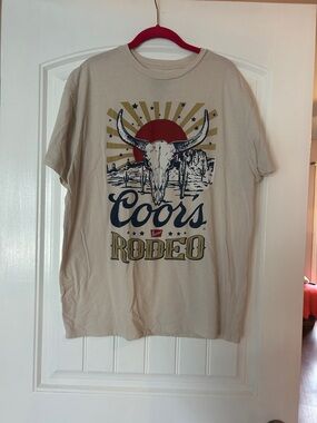 Hybrid Apparel Beige Coors Rodeo Graphic Tee with Red and Navy Accents